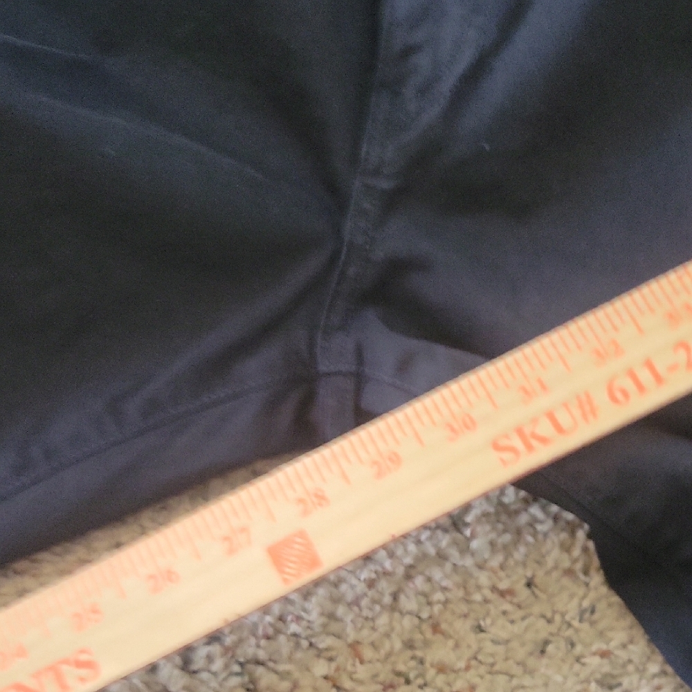 Ladies Vince Black Cargo Pants - Picture 5 of 6